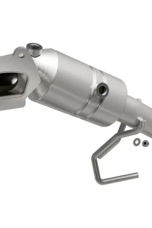 MagnaFlow Conv Direct Fit OEM 12-17 Jeep Wrangler 3.6L Underbody Exclusive