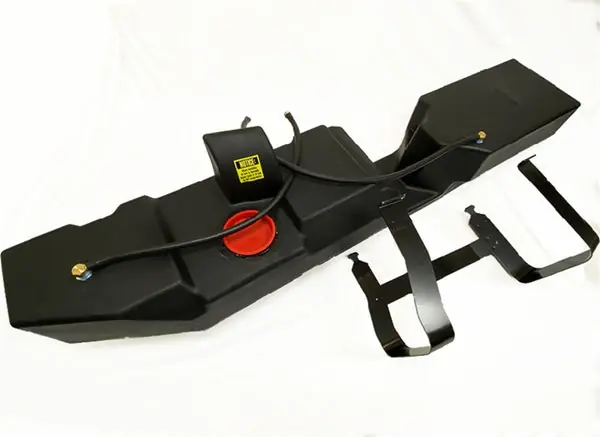 Titan Fuel Tanks 01-10 GM 2500/3500 Duramax Crew Cab Short Bed 52 Gallon XXL Mid-Ship Fuel Tank Buy Direct