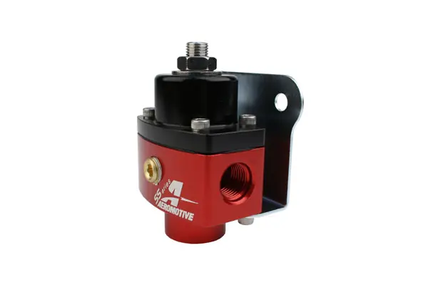 Aeromotive Carbureted Adjustable Regulator - Billet 2-Port AN-6 Free Delivery